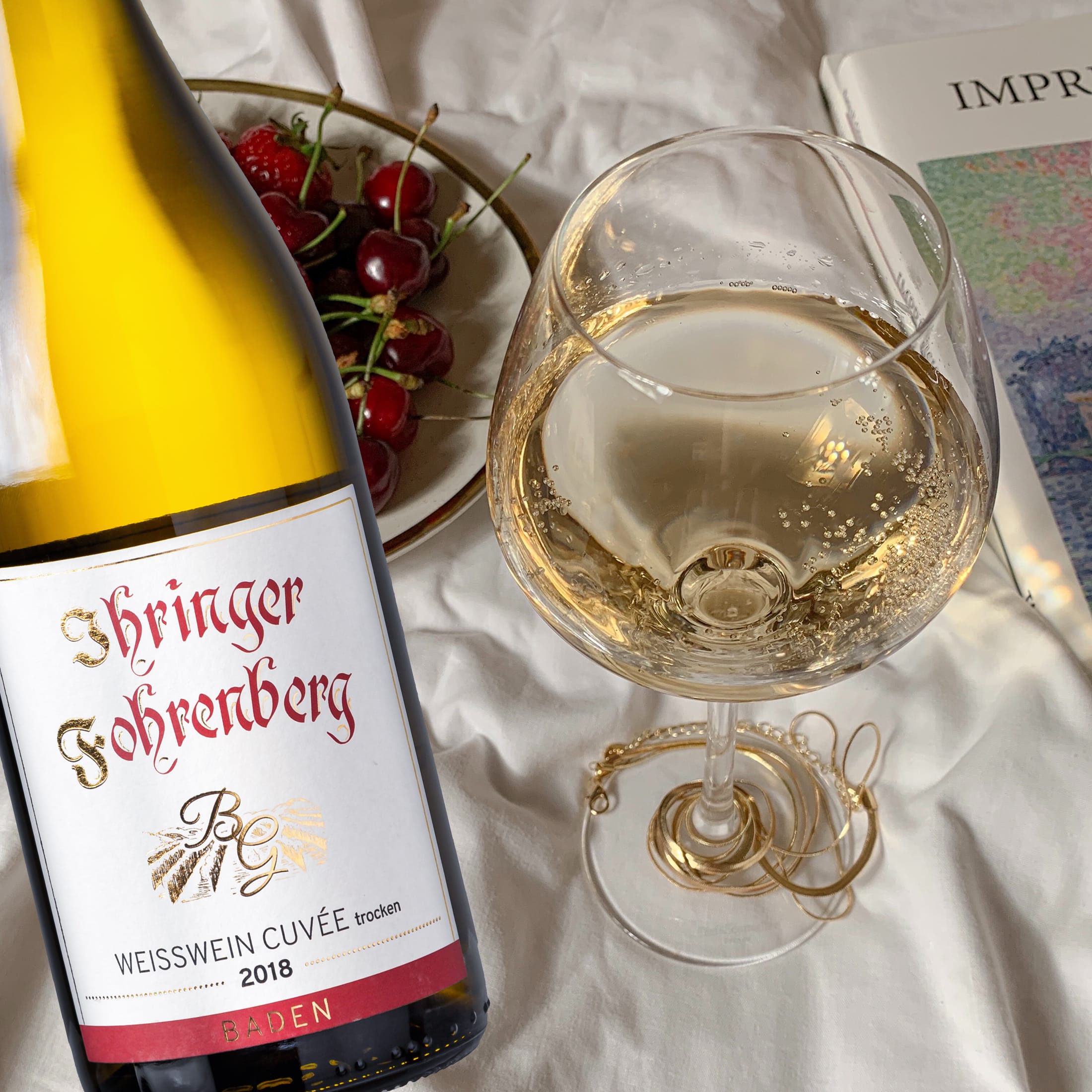 Weißwein trocken 2018 | Fruchtig-Frischer Mix aus Grauburgunder Weißburgunder Chardonnay | WBK Glatt - Ihringen am Kaiserstuhl/Baden, Deutschland